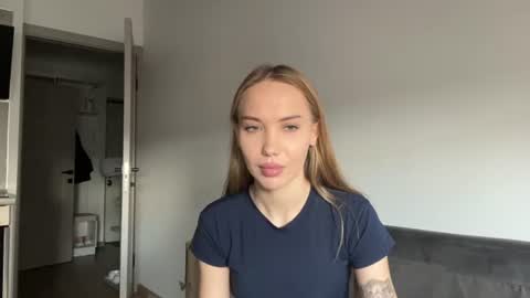 Amelie online show from July 2026 12:26:01 PM