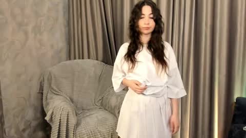 Emma online show from December 2024 02:10:02 PM