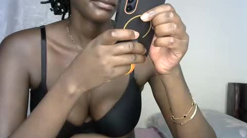 pettite_cora1 online show from November 2025 07:38:01 PM