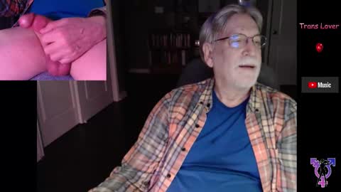 Snapshot of pghk2000 chatting on December 2024 07:25:02 AM George online show from December 2024 07:25:02 AM