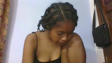 phania185885 online show from April 2026 06:29:02 AM