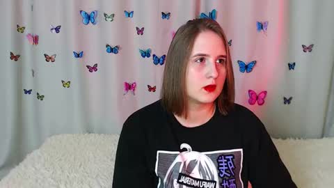 Snapshot of phantommira chatting on December 2024 07:33:01 PM phantommira online show from December 2024 07:33:01 PM