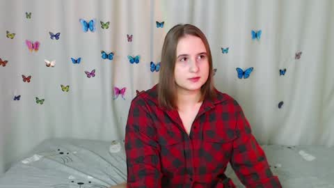 Snapshot of phantommira chatting on January 2025 01:00:02 PM phantommira online show from January 2025 01:00:02 PM