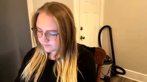 PhatAssBlond online show from January 2025 01:39:02 AM