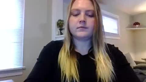 PhatAssBlond online show from February 2025 07:27:02 PM