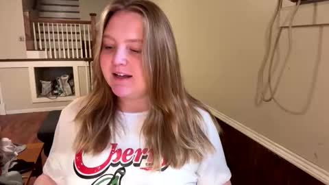 PhatAssBlond online show from January 2026 05:05:02 PM