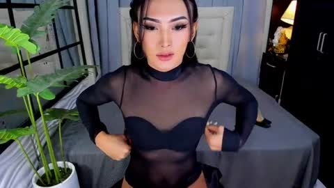 Snapshot of phenomenal_ivy chatting on June 2026 02:30:02 PM phenomenal_ivy online show from June 2026 02:30:02 PM
