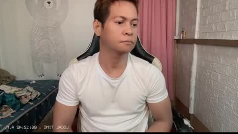 Snapshot of philcummx chatting on July 2026 10:12:01 PM PHIL online show from July 2026 10:12:01 PM