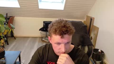 philipp_gtx online show from September 2025 05:25:01 PM