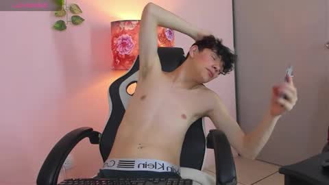 PHILLIP online show from March 2026 05:57:02 AM