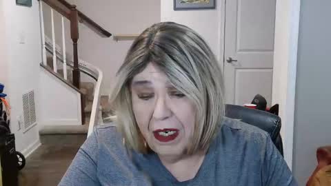 Geri online show from September 2025 04:01:01 AM