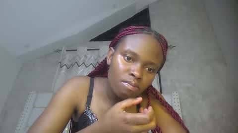 Snapshot of phoebe015 chatting on March 2026 07:20:02 PM phoebe online show from March 2026 07:20:02 PM