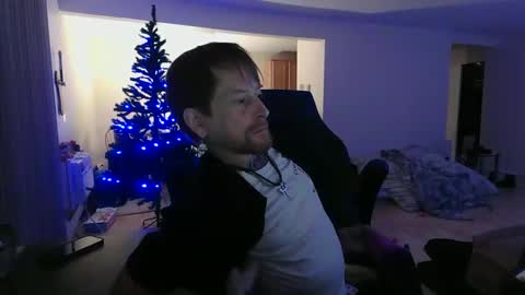 Snapshot of phrostdd chatting on December 2025 11:45:01 PM FrankenDaddy online show from December 2025 11:45:01 PM