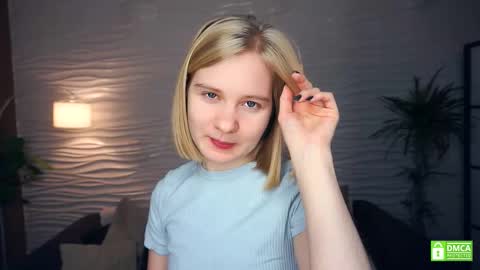 Hann G. Jones online show from December 2025 04:19:01 AM