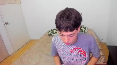 picaszomilos350 online show from March 2026 07:03:02 AM