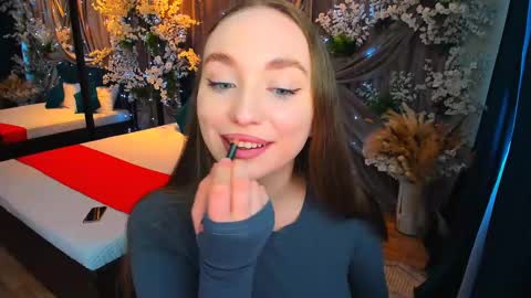 Emelie online show from February 2025 12:08:01 PM