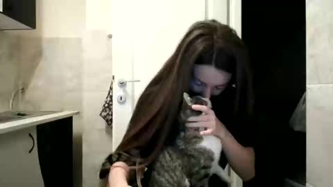 Moonie online show from February 2026 09:44:02 PM