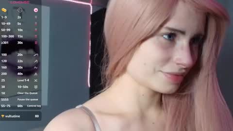 Piera online show from December 2025 08:14:02 PM