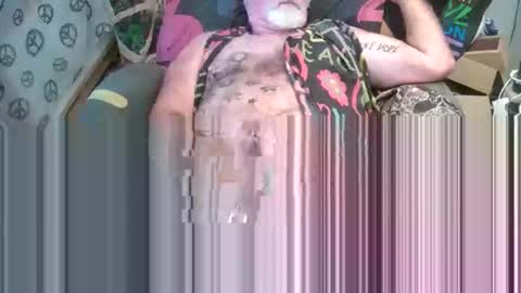 piercecox13 online show from April 2026 11:07:01 PM