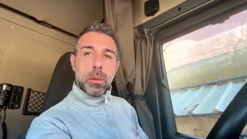 pierotu online show from February 2026 09:19:02 AM