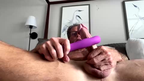 Snapshot of pierre8inch chatting on January 2025 05:29:01 PM pierre8inch online show from January 2025 05:29:01 PM