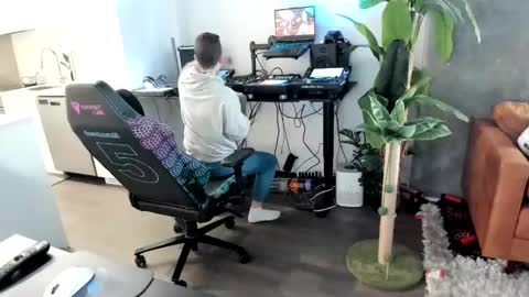 Pierre Fitch online show from February 2025 10:32:02 PM