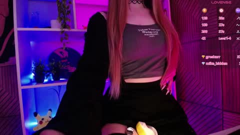 Sonya online show from December 2024 02:05:01 AM