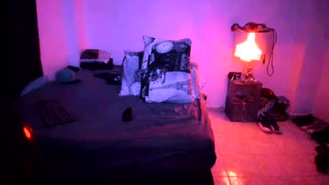 Snapshot of pikoro_gomez chatting on June 2026 11:42:01 PM pikoro_gomez online show from June 2026 11:42:01 PM