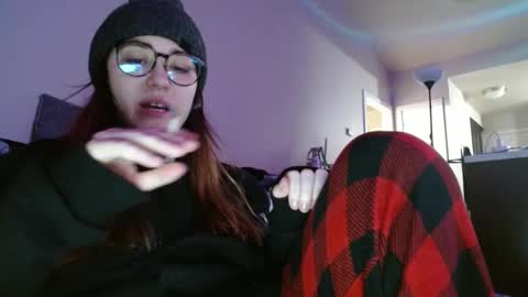 PilloGoddess online show from February 2025 12:18:02 PM