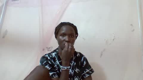 pinah1997 online show from May 2026 10:59:02 PM
