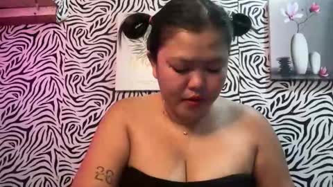 Hot Feb online show from December 2025 01:33:02 AM