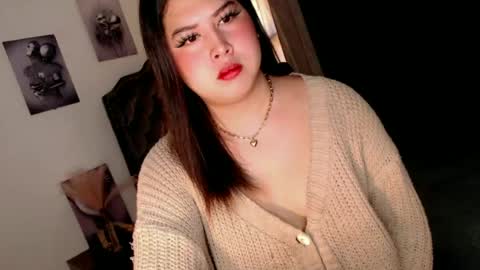 Snapshot of pinay_ivy chatting on June 2026 01:17:02 AM Ivy Morningstar online show from June 2026 01:17:02 AM