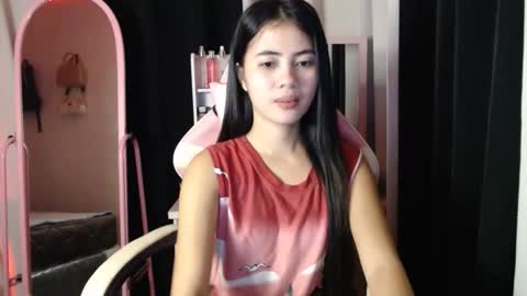 Snapshot of pinay_sharmelyn chatting on May 2026 01:07:01 PM sharmelynbebe online show from May 2026 01:07:01 PM