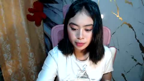 Snapshot of pinay_shinexxx chatting on June 2026 11:55:01 PM pinay_shinexxx online show from June 2026 11:55:01 PM