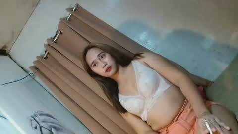 Snapshot of pinay_yahsy chatting on July 2026 05:04:02 PM pinay_yahsy online show from July 2026 05:04:02 PM