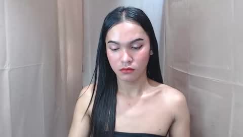 celistina Crwford online show from September 2025 04:25:02 AM