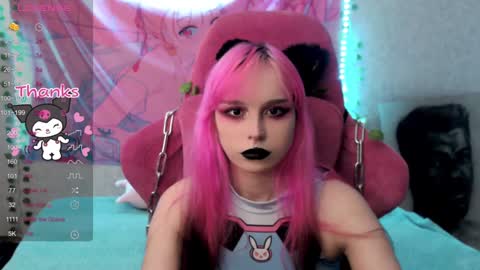 Nancy online show from December 2024 06:23:02 PM