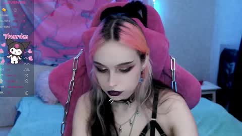 Nancy online show from September 2025 08:22:02 PM