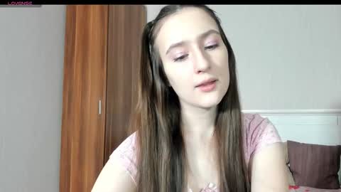 pingviluly online show from September 2025 06:37:02 AM