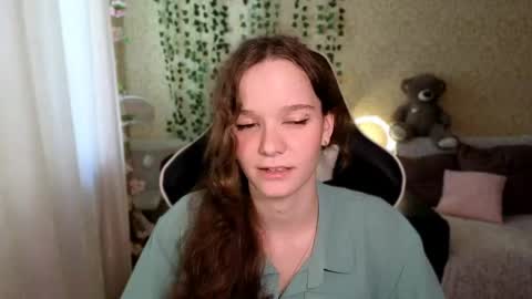 Snapshot of pink__sun chatting on June 2026 04:28:01 AM Stephanie online show from June 2026 04:28:01 AM