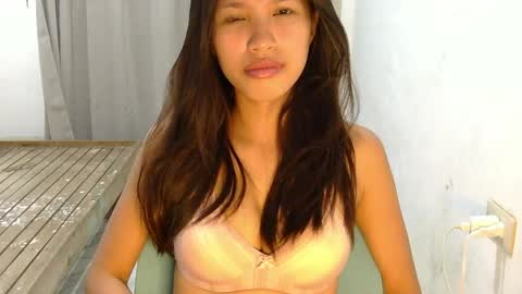 Snapshot of pink_bubbles011 chatting on May 2026 06:40:02 AM pink_bubbles011 online show from May 2026 06:40:02 AM