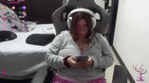 Kitty online show from December 2025 11:11:02 PM