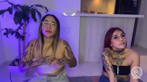 KELLY  online show from January 2026 10:23:01 PM