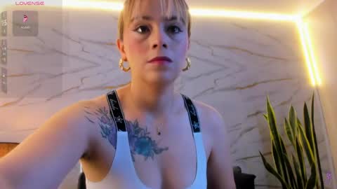 Snapshot of pink_secret chatting on May 2026 01:19:01 PM pink_secret online show from May 2026 01:19:01 PM