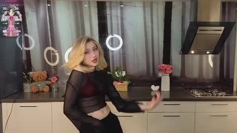 Snapshot of pinkadele chatting on February 2025 08:27:02 AM Adele online show from February 2025 08:27:02 AM