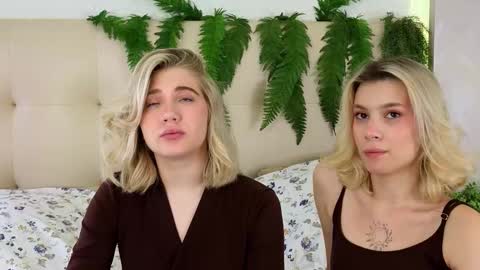 Snapshot of pinkadele chatting on September 2025 10:48:02 AM Adele online show from September 2025 10:48:02 AM