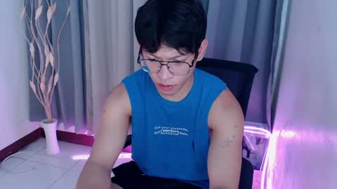 Snapshot of pinkcock_froi chatting on June 2026 03:39:02 AM froi online show from June 2026 03:39:02 AM