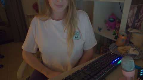 pinkladyx2 online show from October 2025 01:11:01 AM