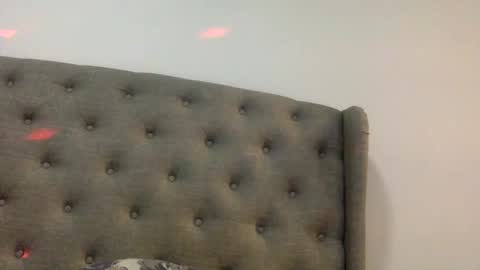 pinksugar online show from January 2026 06:40:01 AM