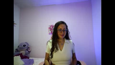 pinkvixen69 online show from January 2026 01:00:02 AM